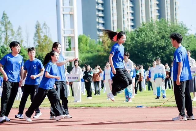 图片[24]-奥运冠军面对面！2024上海大学体育节燃情开幕！-萌番资讯网