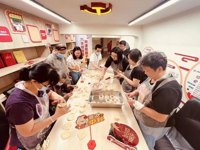 图片[10]-一路升级！TA们让居民在家门口“近”享幸福“食”光！-萌番资讯网