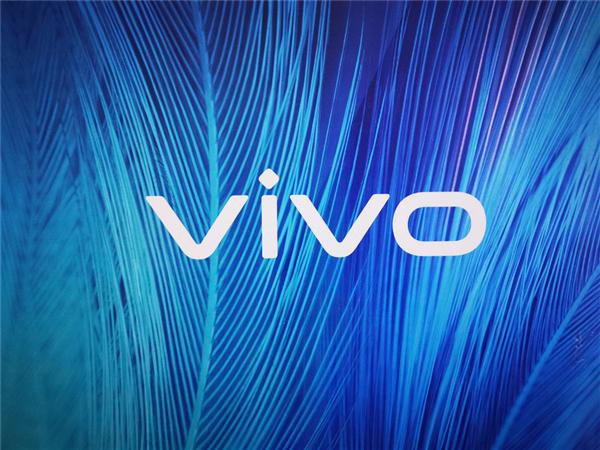 全球首款天玑9400小直屏！vivo X200外观设计图首秀-欣猫博客