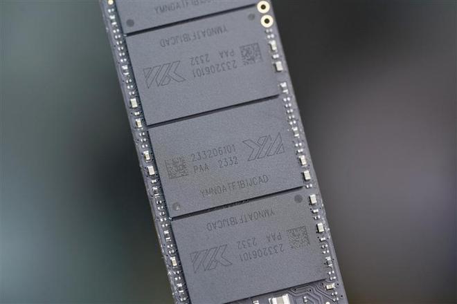 裸条满载仅48度！长江存储TiPlus7100 4TB新固件测试：可能是温度最低的PCIe 4.0 SSD-欣猫博客