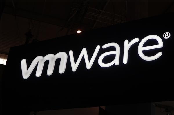 被博通收购后：VMware涨价高达1000%！-欣猫博客