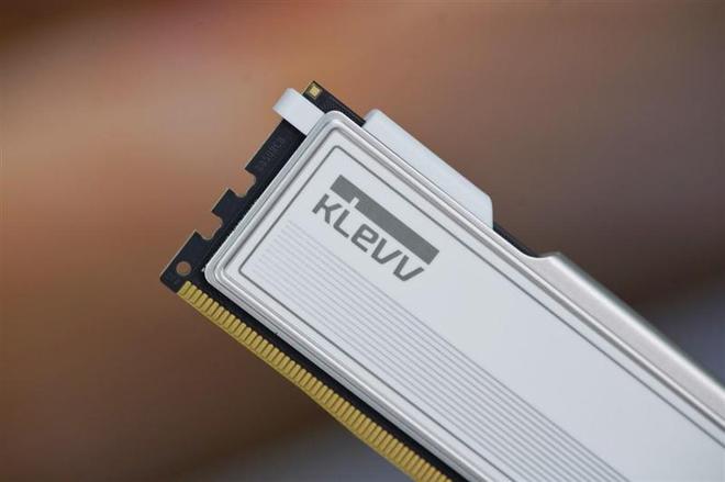 图片[4]-KLEVV科赋 FIT V DDR5内存 6000MT/s评测：6400CL30达成 延迟低至59ns-欣猫博客