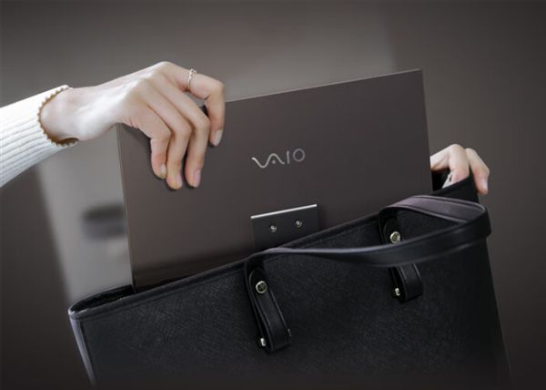 图片[2]-全球最轻！VAIO Vision+ 14便携显示器上市：仅重325克-欣猫博客