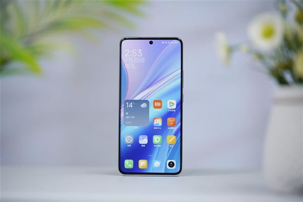 王腾刷到博主用炮仗暴力测试Redmi Note 14 Pro+：直呼太狠了-欣猫博客