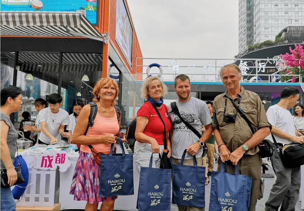 老外来华的签证__外国人免签进入中国